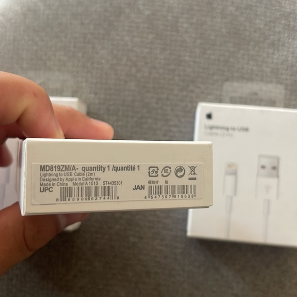 3 iPhone 6ft chargers - Picture 2 of 2